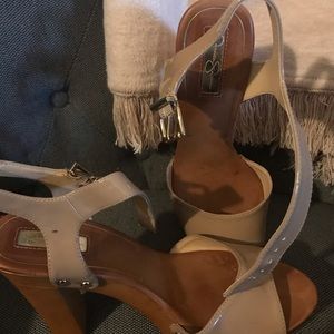 Tan and brown Jessica Simpson heels